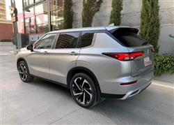 ميتسوبيشي اوتلاندر